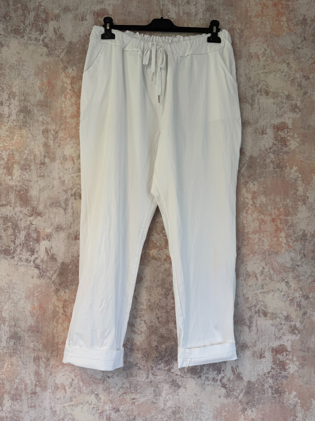 "Magic Joggers" White