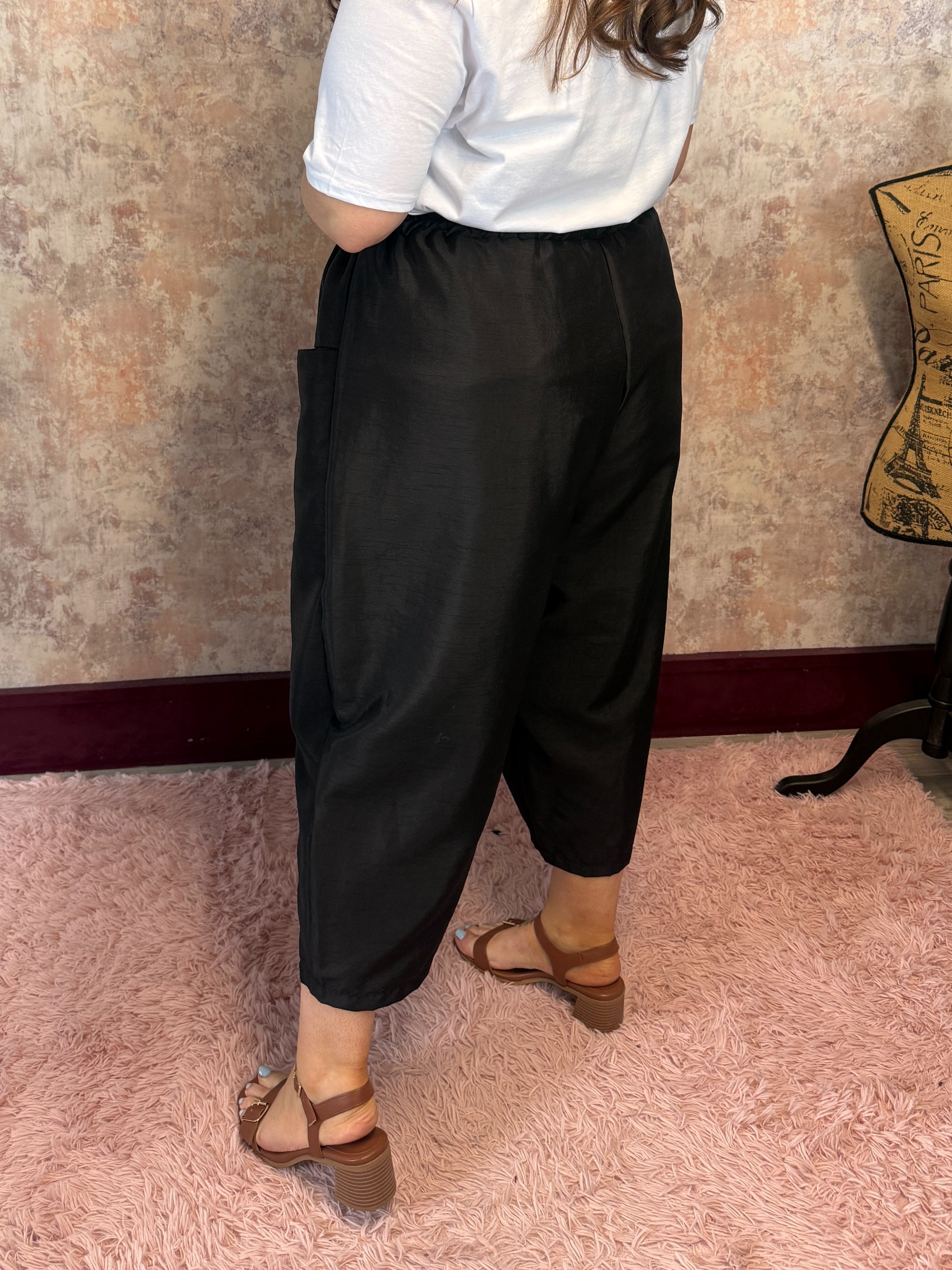 "Styling in Satin" barell leg trousers