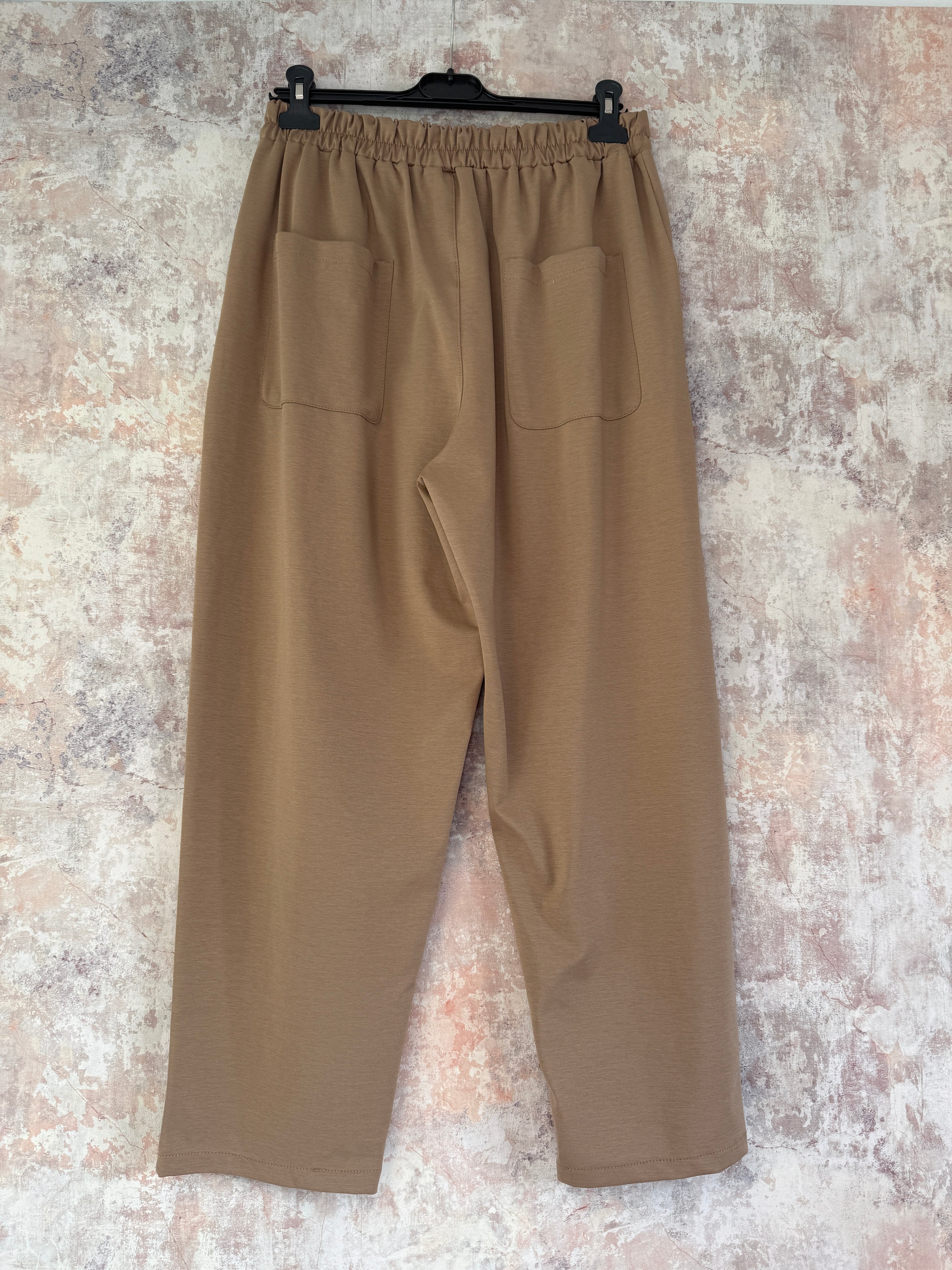 "I can do it all" Stretch Trousers Biscuit