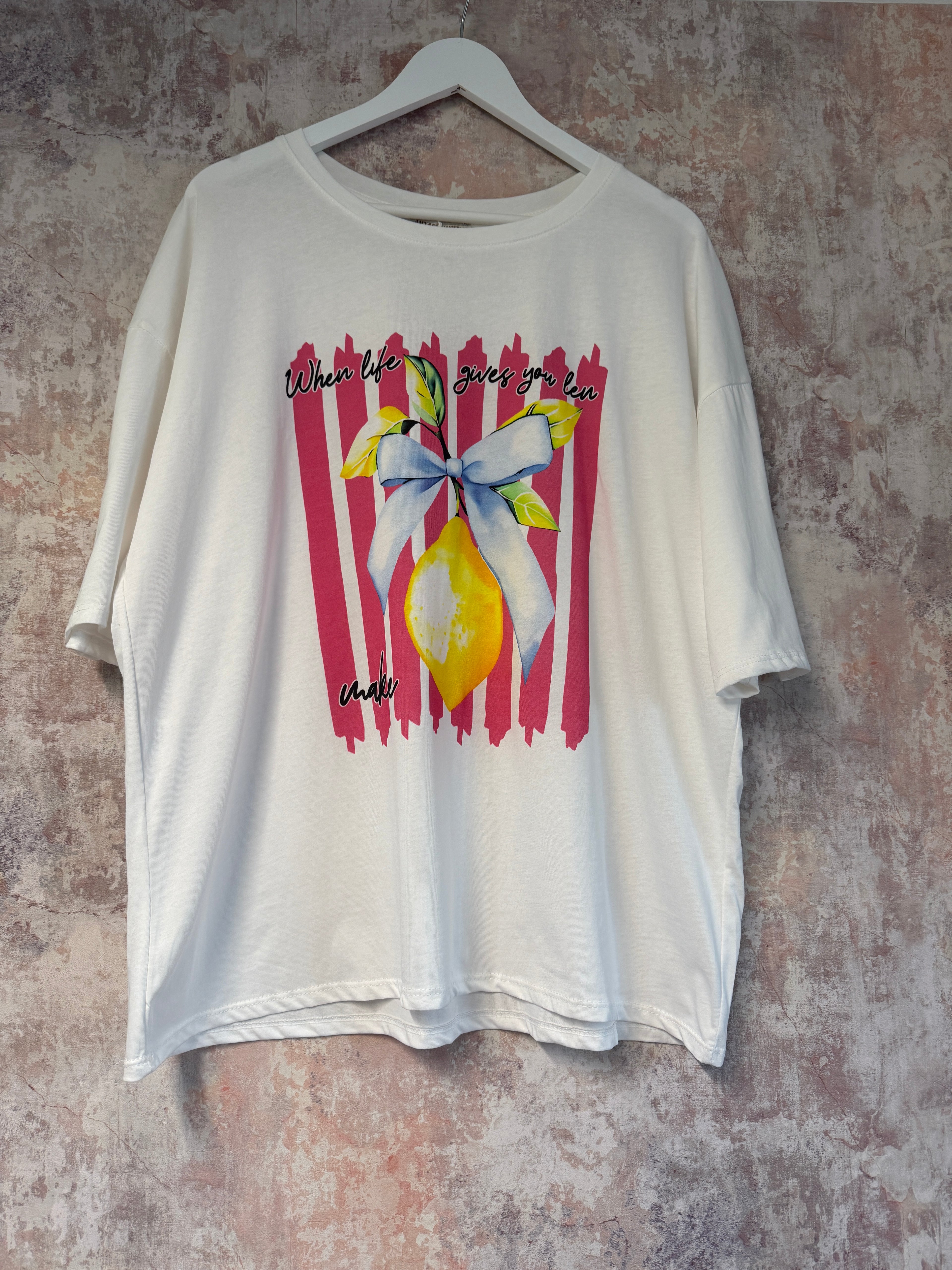 "When life gives you lemons" Tshirt
