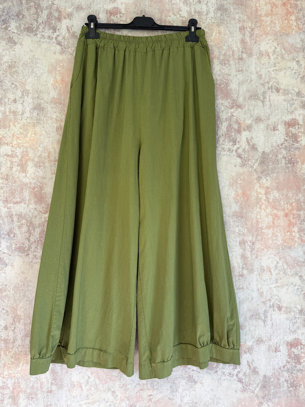 Olive Wide leg trousers