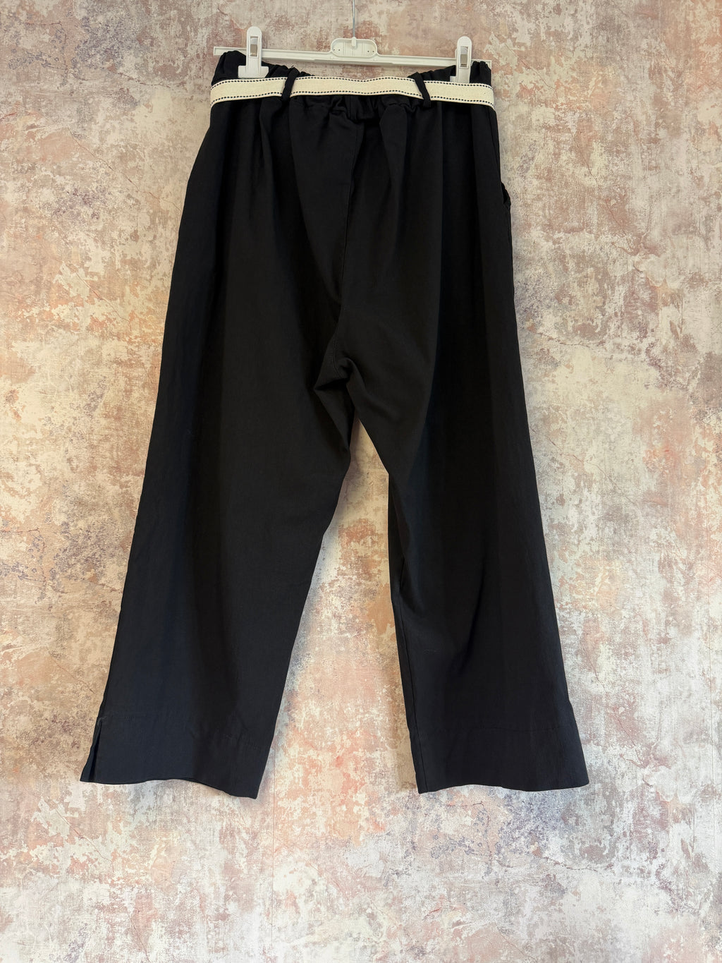 Cotton Capri Trousers Black