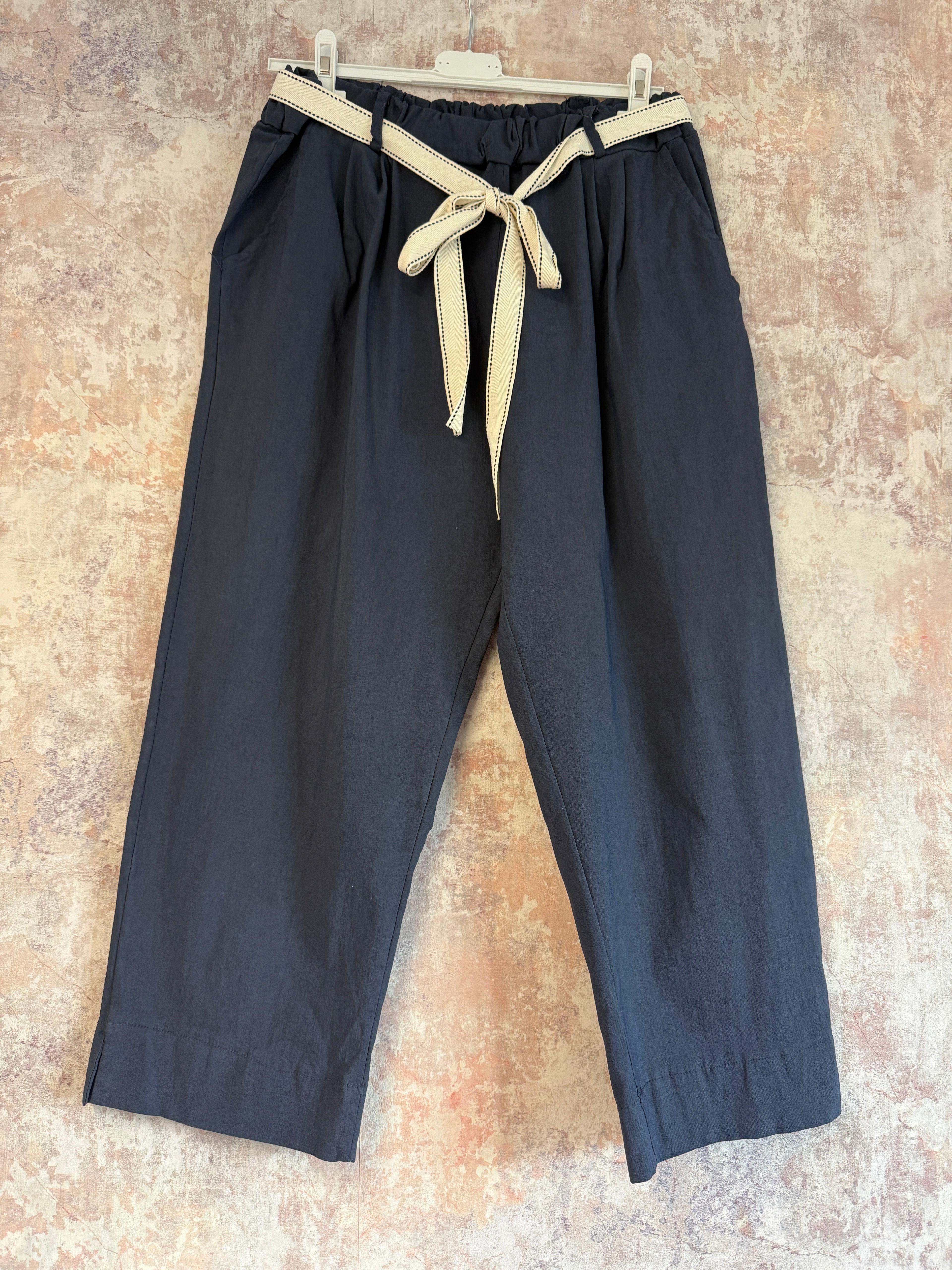 Cotton Capri Trousers Navy