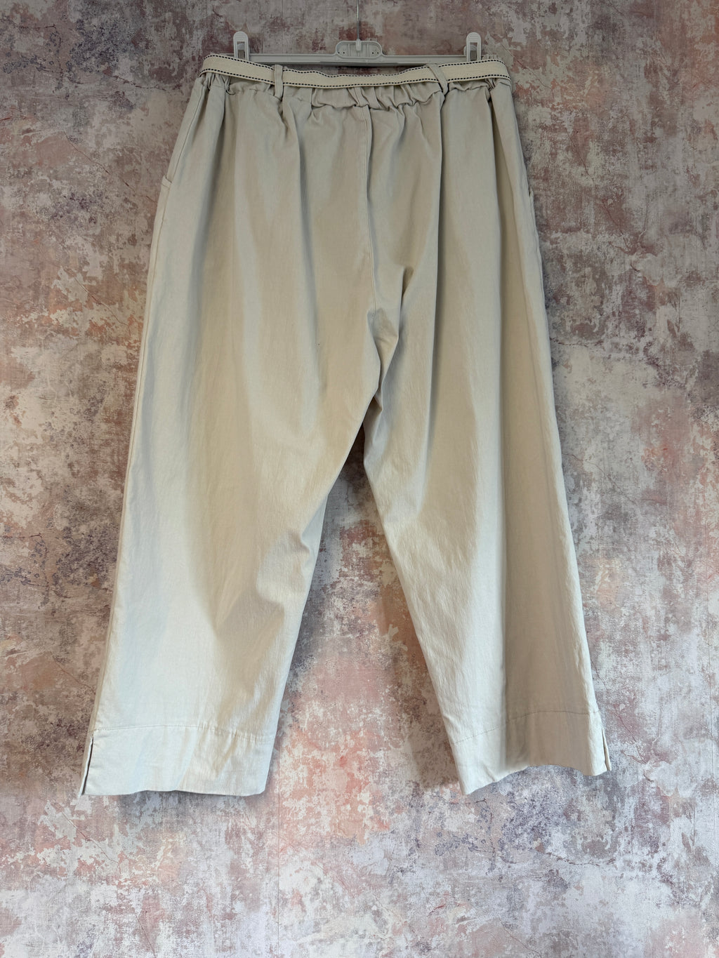 Cotton Capri Trousers Beige