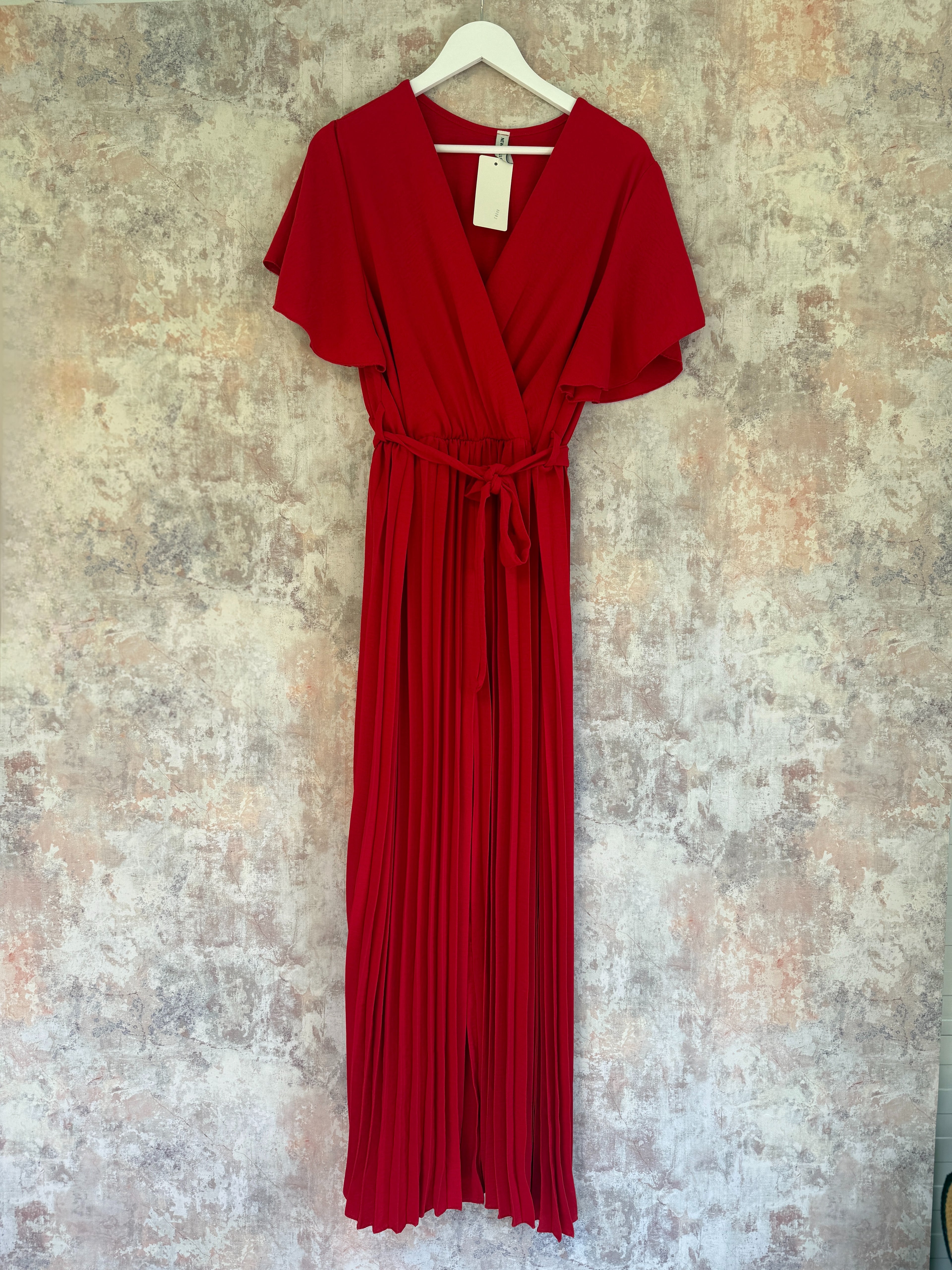 Pleated wide leg jumpsuit Red