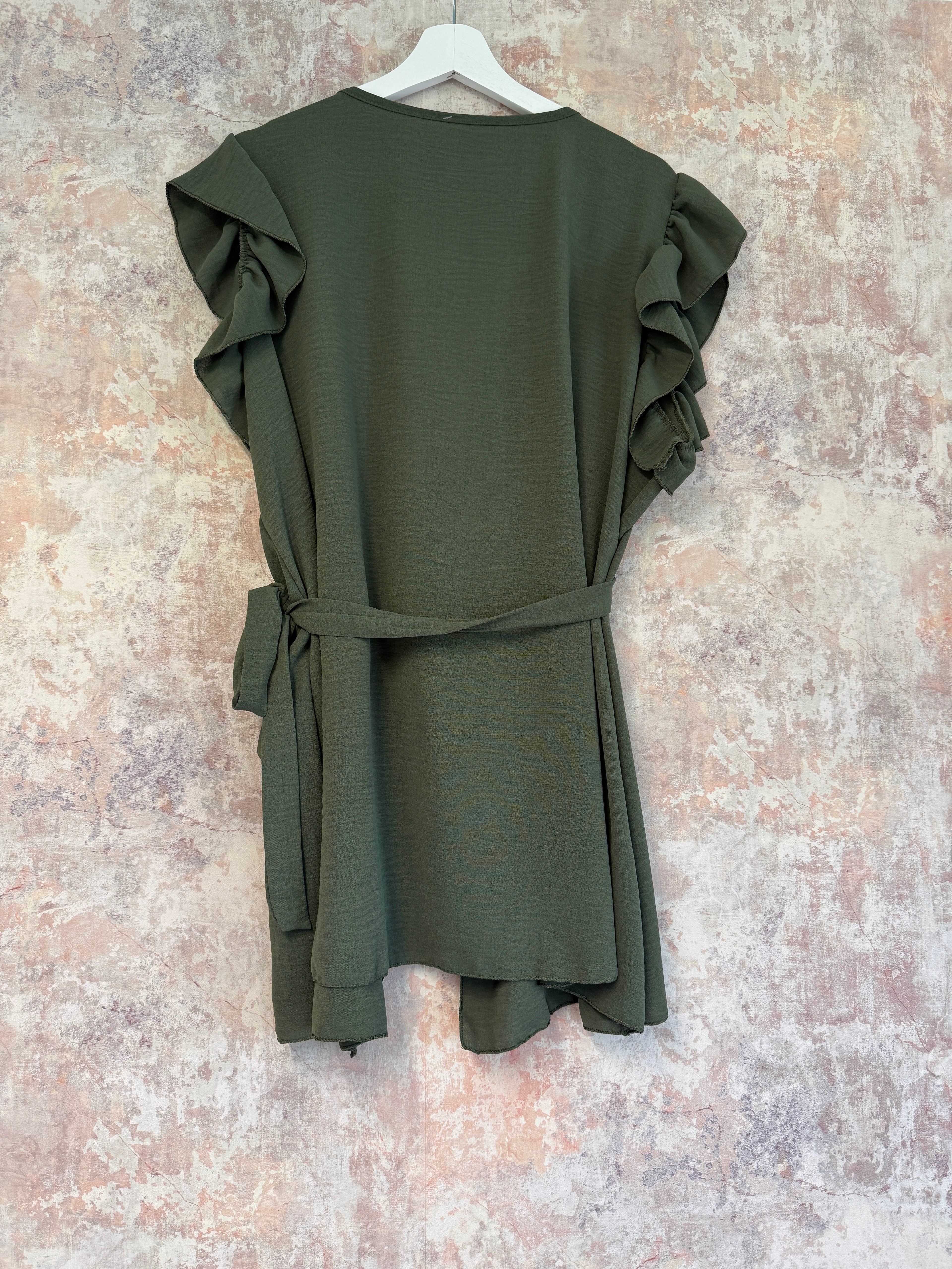 2 Button Wrap Style Top