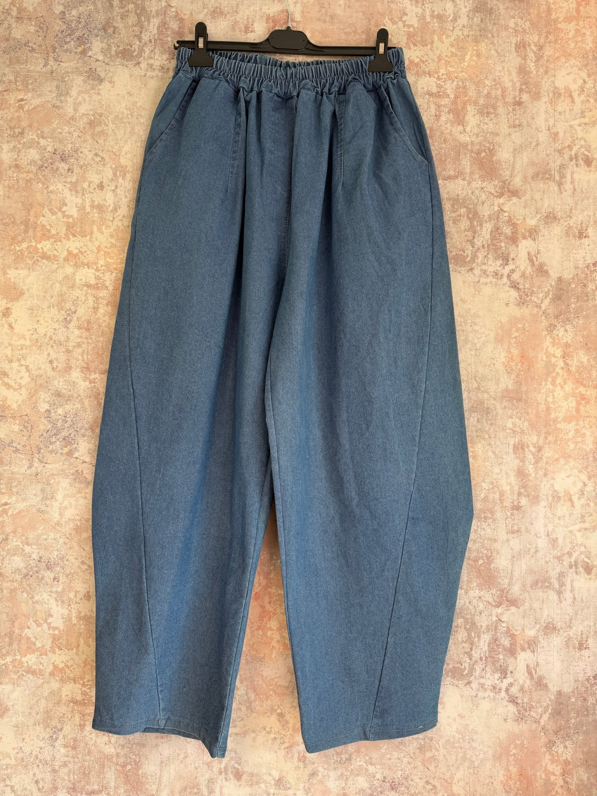Barrel Style Jeans