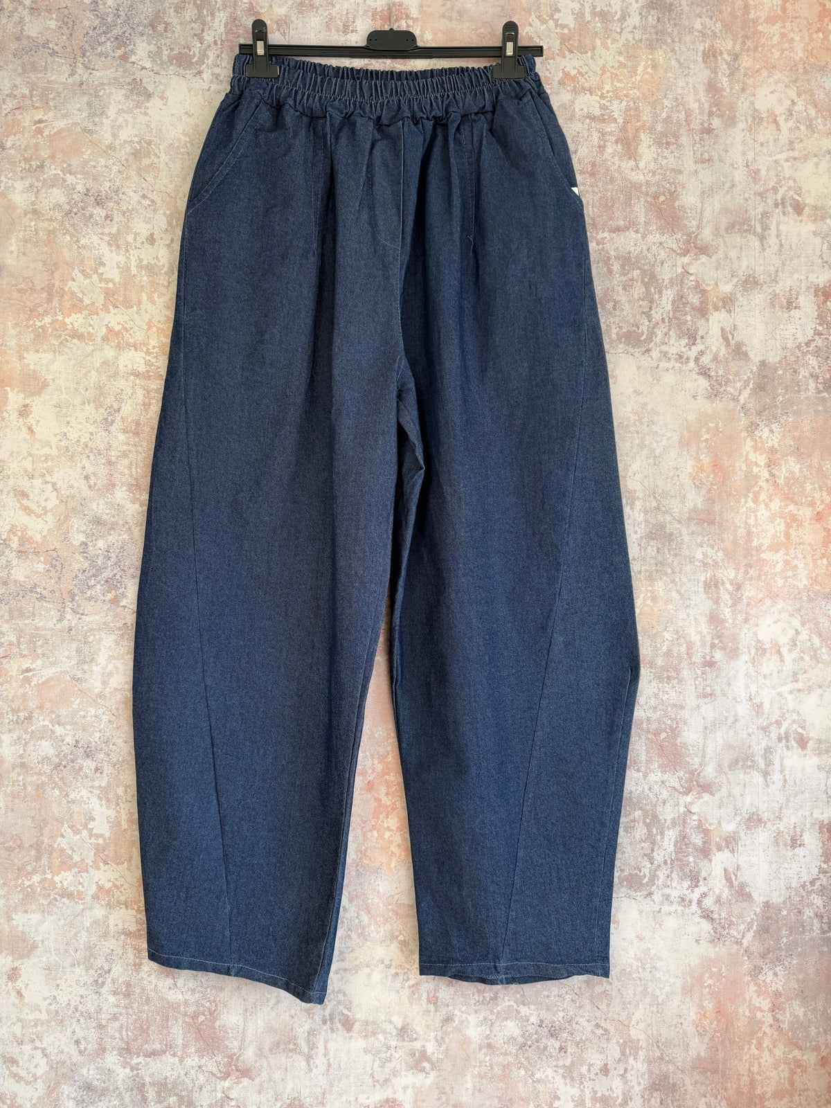Barrel Style Jeans
